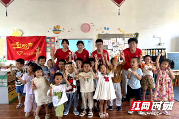 科技种子播乡村,创新启蒙兴希望257.png 科技种子播乡村,创新启蒙兴希望257.png